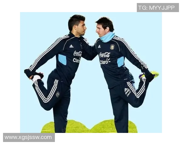 球星足球场激烈争执引发冲突揭开背后不为人知的故事 球星足球场激烈争执引发冲突揭开背后不为人知的故事